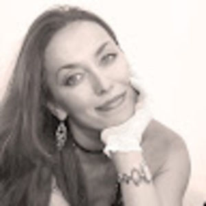 Meet your Posher, Elena